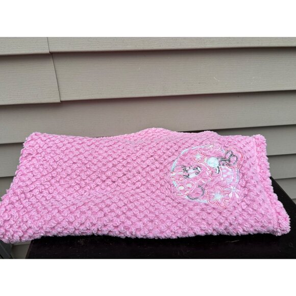 Disney Baby Pink Fleece Minnie Mouse Popcorn Plush Blanket 30" x 40" Soft & Cozy - Picture 6 of 6